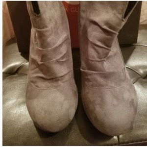 Guess Favist Boots Grey Suede Worn 2x